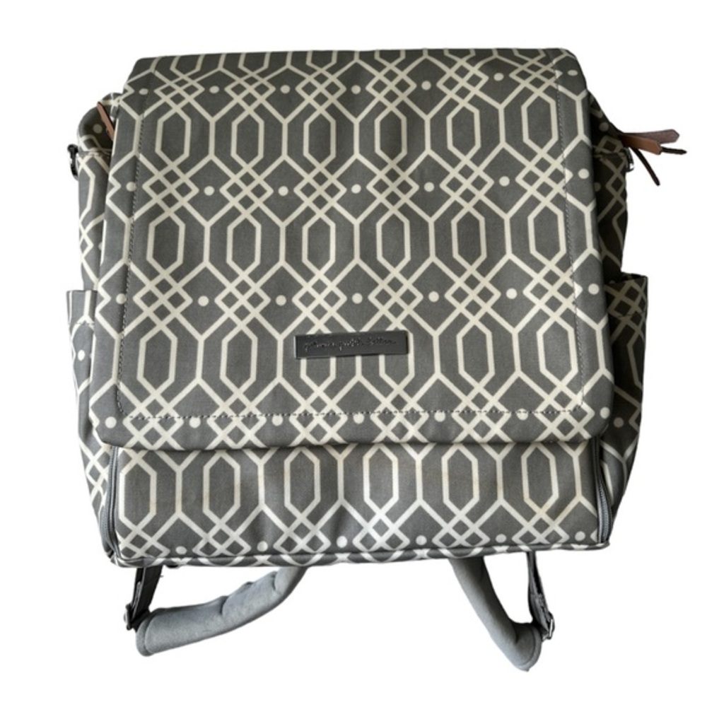 Jual Petunia Pickle Bottom Diaper Bag Boxy Backpack